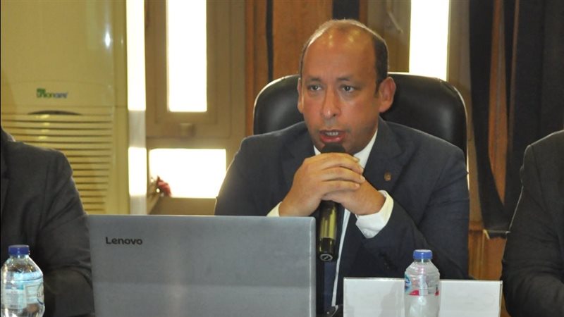 د. حسام صلاح عميد