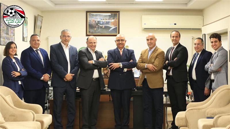  مجلس إدارة نادي
