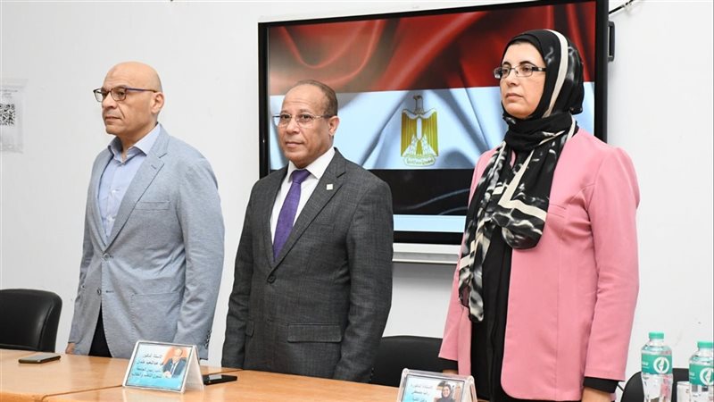 اللقاء التعريفي لطلاب