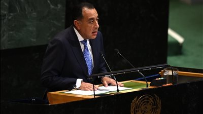 رئيس الوزراء يصدر قرارا جديدا بشأن الفئات الأكثر احتياجا