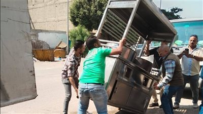 حملات موسعة لإزالة التعديات بشوارع المجزر الآلي واللبيني وزغلول وكعبيش 