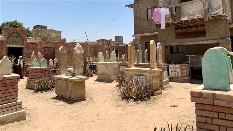 مقابر، فيتو