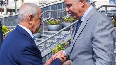 محافظة الإسكندرية توقع بروتوكول تعاون مع الأكاديمية العربية لتعزيز الاستثمار والتنمية 