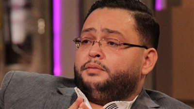 القصة الكاملة لاعتداء نجل أحمد رزق على زميله أمام إحدى المدارس.. ابن الفنان يصيبه بثقب في طبلة الأذن.. والنيابة تستمع لأقوال شهود العيان