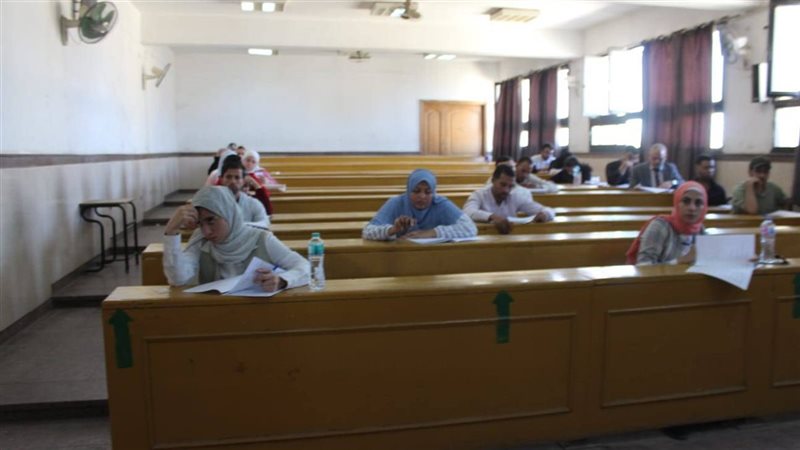 انطلاق امتحانات القبول