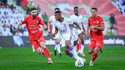 العين يفوز على شباب الأهلي 0/1 ويتصدر الدوري الإماراتي وربيعة يغادر مصابًا