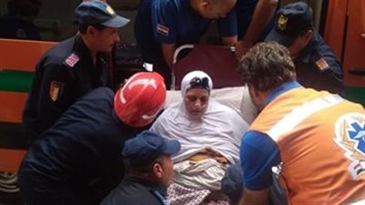 استجابة فورية من الشرطة بالغربية لنقل مسنة لتلقي العلاج