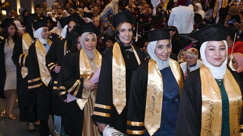 صيدلة جامعة عين شمس،