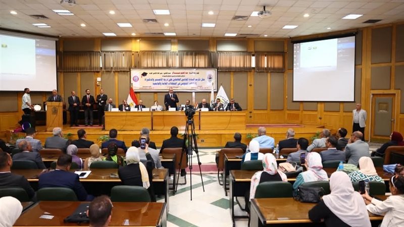 تكريم أبناء المحامين
