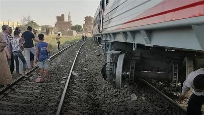 خروج عربات قطار