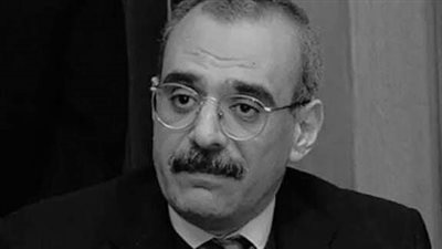 وزير التعليم العالي ينعي الدكتور ياسر صقر رئيس جامعة حلوان الأسبق