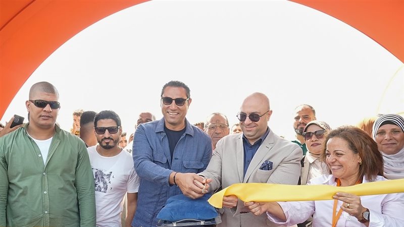  عايشين بخيرها
