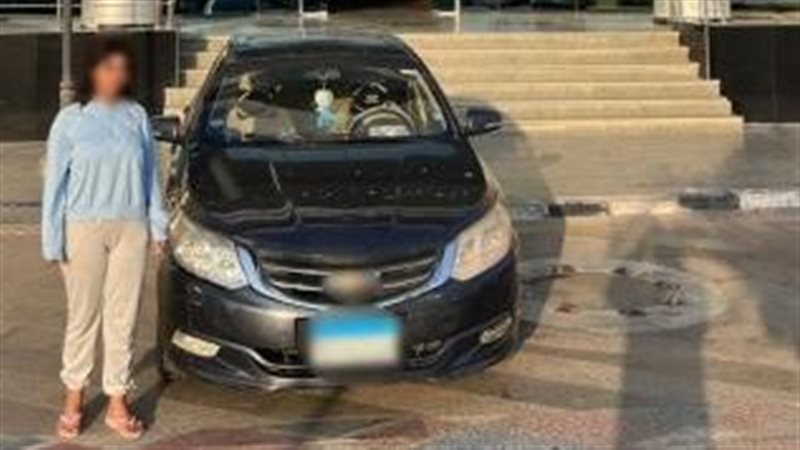 فتاة تقود عكس الاتجاه