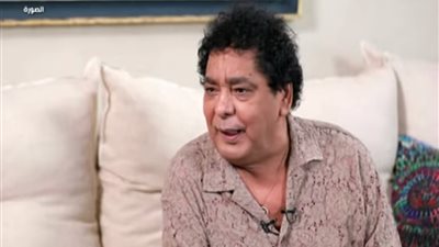 محمد منير يوجه رسالة مؤثرة لـ شيرين عبد الوهاب