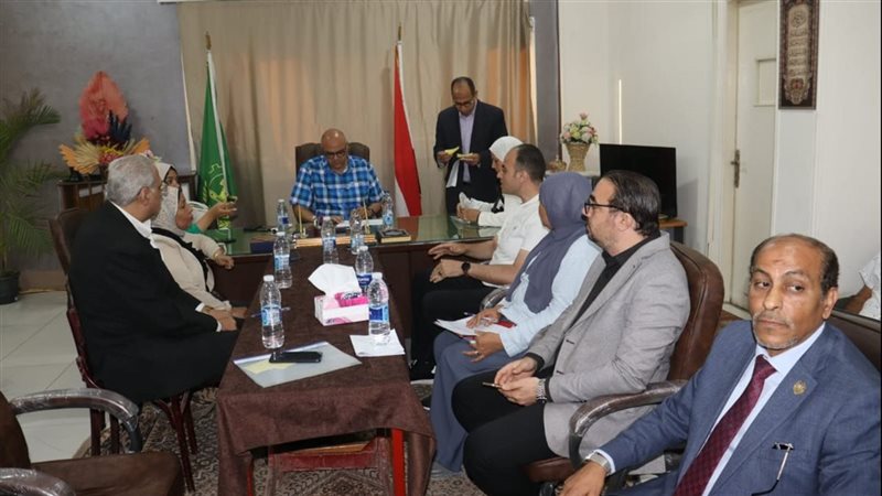 محافظ القليوبية خلال