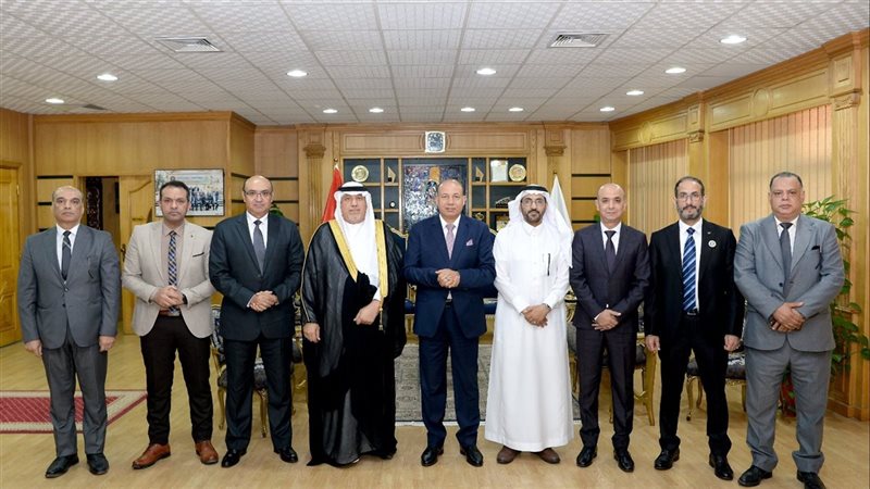 رئيس جامعة المنصورة،