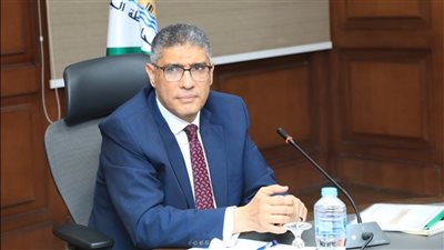 محافظ الجيزة: نولي اهتماما كبيرا بتطوير الخدمات الإلكترونية المقدمة للمواطنين