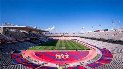 بعد فترة من الإغلاق، الكامب نو يستضيف مباراة برشلونة وأولمبياكوس بدوري أبطال أوروبا