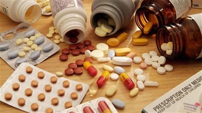 التتبع الدوائي أزمة جديدة تضرب السوق المحلي.. شعبة الأدوية: يحتاج مليارات الدولارات ويمثل عبئا ماديا جديدا على الشركات.. و