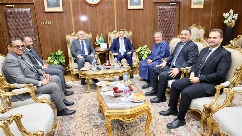 محافظ المنوفية يستقبل