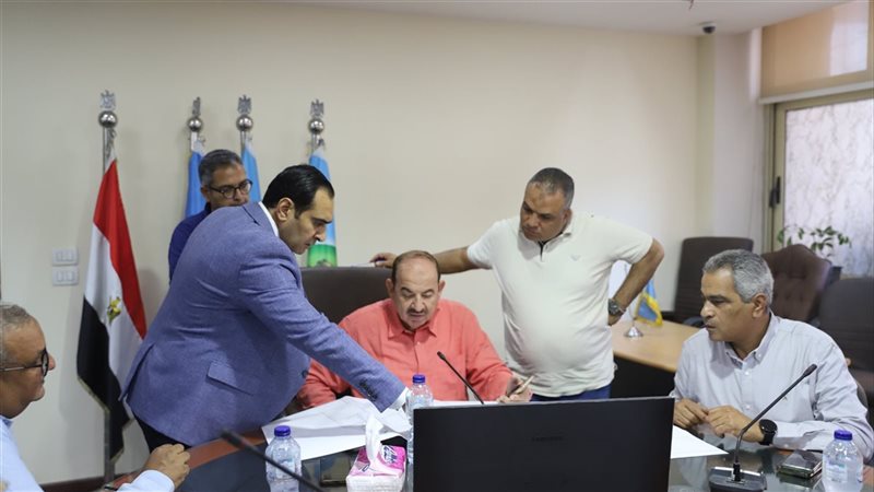 تجديد وتوسعة محطة