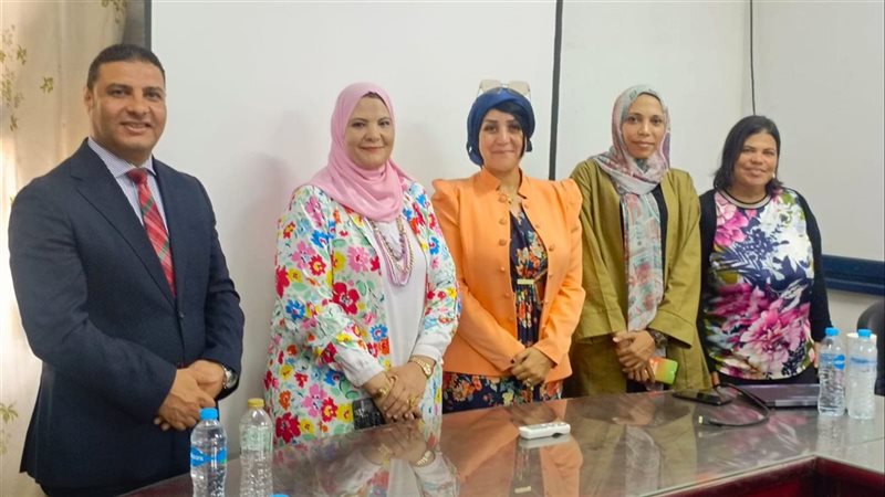 جانب من اللقاء 