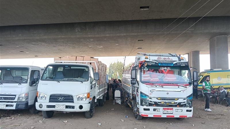 بطاطين وخيام ومساعدات