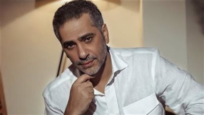 أخبار الفن اليوم: محمد فضل شاكر يعلق جميع حفلاته بسبب ظروف والده.. وفاة والدة الفنانة التونسية غالية بن علي.. ملياردير إماراتي يحذر من خطر منصة نتفليكس على الأطفال