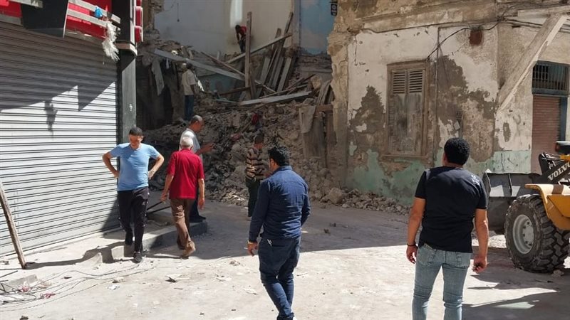 قار الجمرك المنهار