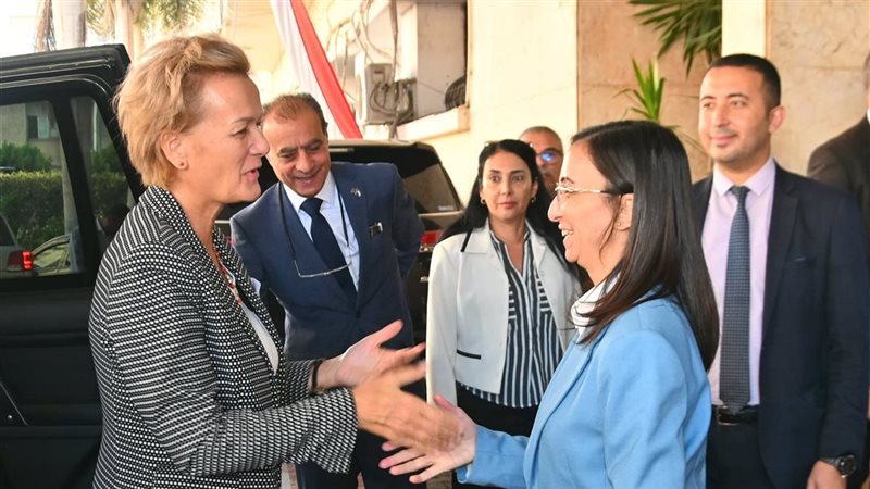محافظ البحيرة تستقبل