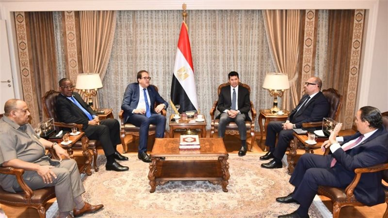 وزير الرياضة يُنهي