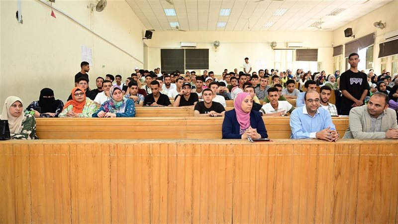 ندوة، فيتو 