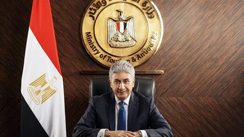 شريف فتحي وزير السياحة