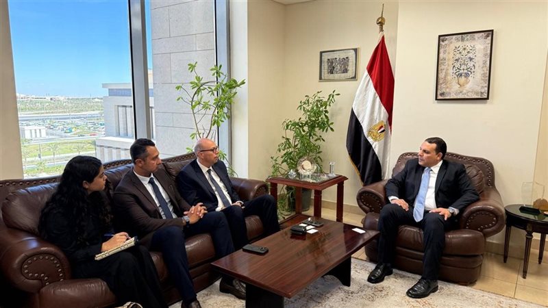لقاء رئيس جهاز التمثيل