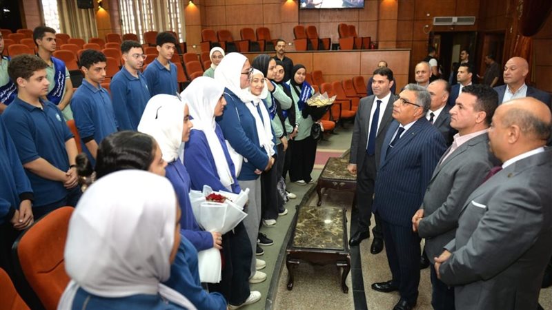 لقاء محافظ الدقهلية