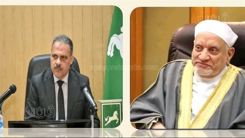 الدكتور أحمد عمر