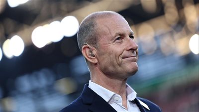 الدوري الألماني يحتفي بتعاقد الأهلي مع الدنماركي ياس سوروب