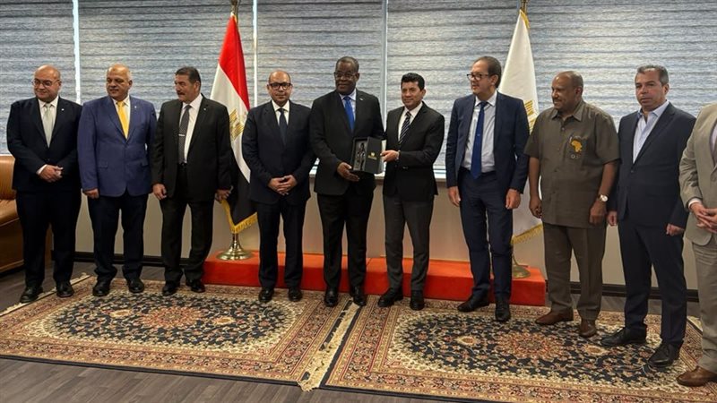 جانب من الاجتماعات،