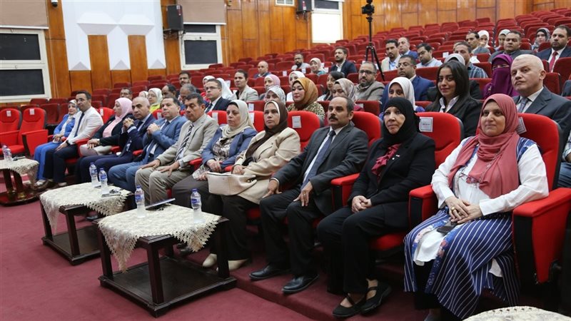 احتفالية، فيتو