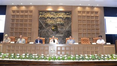 محافظ أسيوط: إنشاء مدرسة تجريبية جديدة بجوار استاد الأربعين