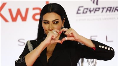 خطوة مفاجئة، ميرهيان حسين تقتحم عالم الغناء (فيديو)