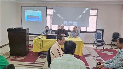 رئيس منطقة الإسكندرية الأزهرية يتابع فعاليات برامج التدريب التربوي