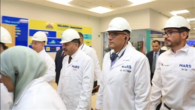 باستثمارات 280 مليون دولار، محافظ الجيزة يشهد تدشين خطوط إنتاج جديدة بـ 6 أكتوبر