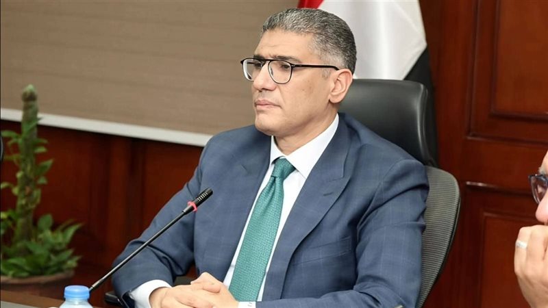 محافظ الجيزة 