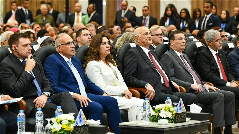 الدكتورة منال عوض