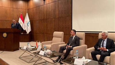 تفاصيل اجتماع وزير التموين مع الغرف التجارية.. إطلاق مبادرة سوق المزارعين على مدار العام.. انخفاض أسعار الزيوت بنسبة 15% 