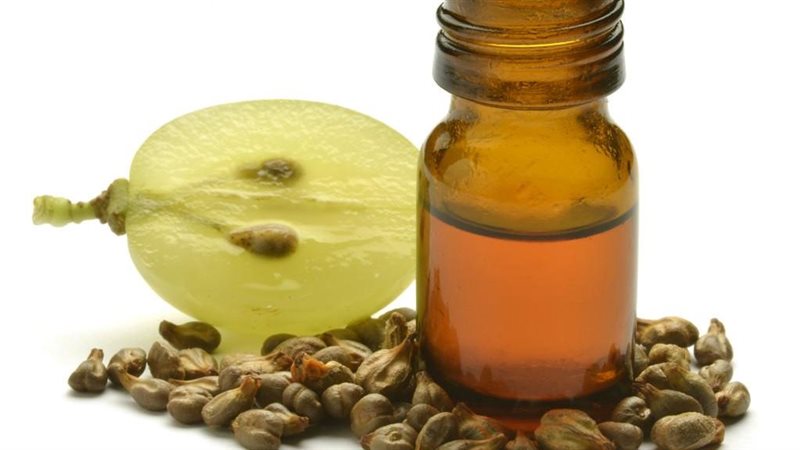زيت بذور العنب للشعر