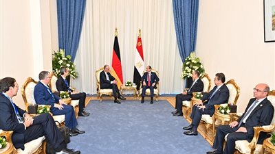  قمة مصرية ألمانية بشرم الشيخ، السيسي وفريدريش يبحثان تعزيز العلاقات المصرية الألمانية لتصل إلى مستوى الشراكة الاستراتيجية.. تواجد كبرى الشركات الألمانية في السوق المصري