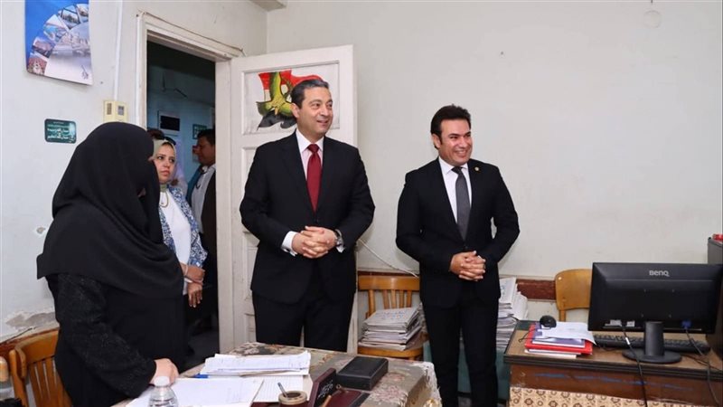محافظ دمياط يتفقد