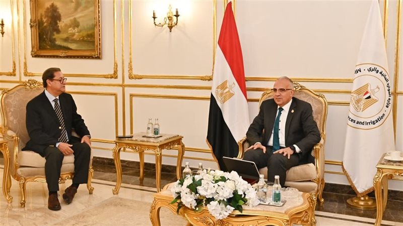 وزير الري ومدير إيكاردا
